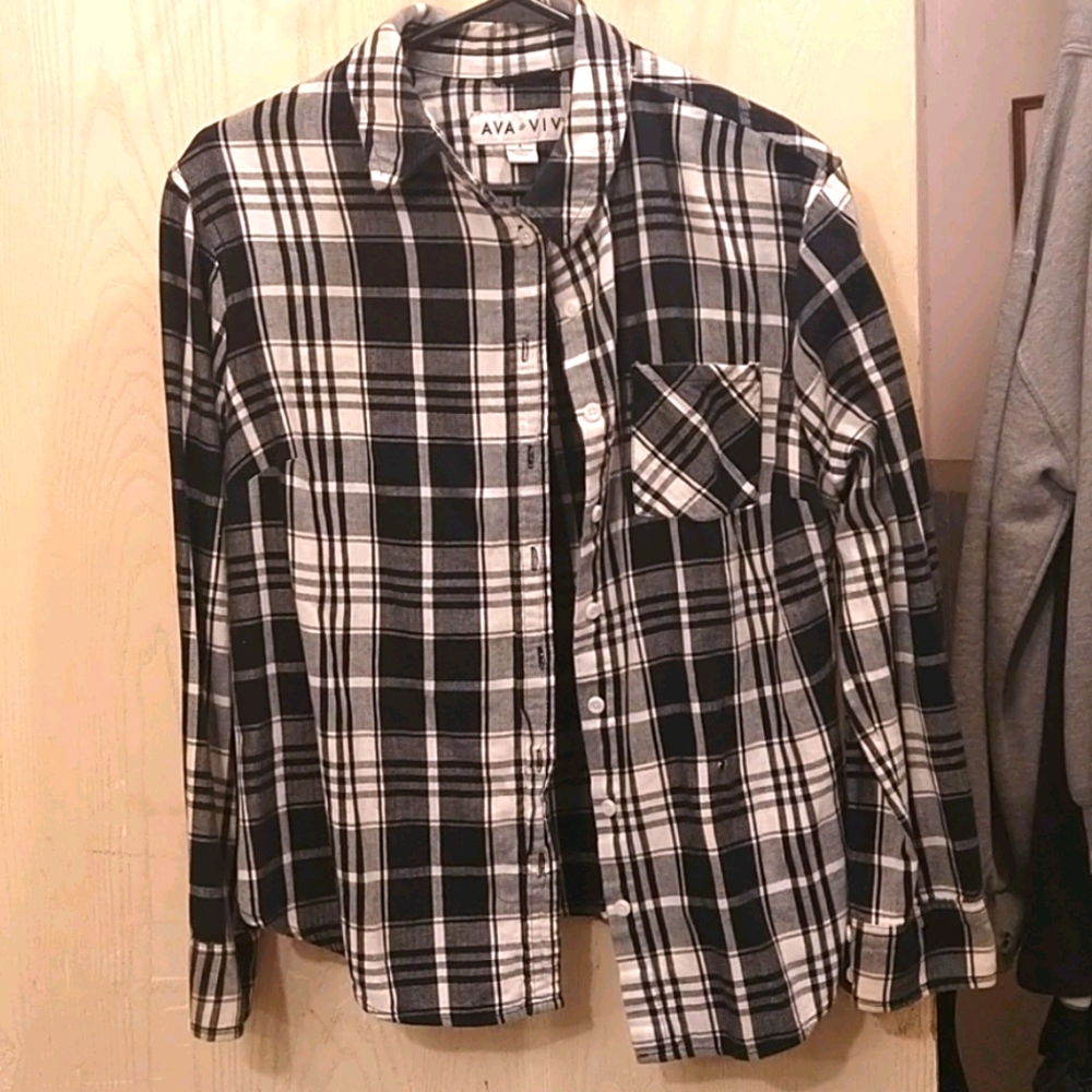 Shirt - Picture 2 of 2